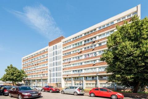 1 bedroom flat for sale, Trundleys Terrace, London SE8