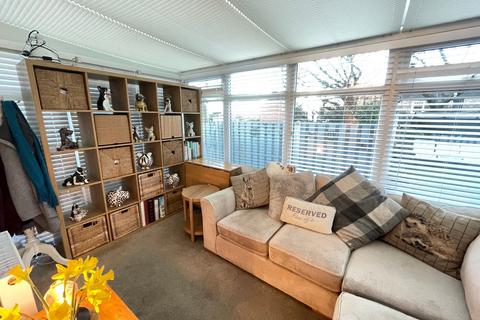 2 Downing Square, Penistone, Sheffield, S36 6AY