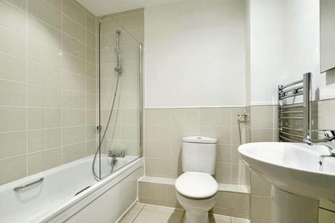 2 bedroom apartment for sale, Outfield Crescent, Wokingham RG40