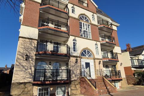 2 bedroom apartment for sale, Salters Court, East Beach, Lytham