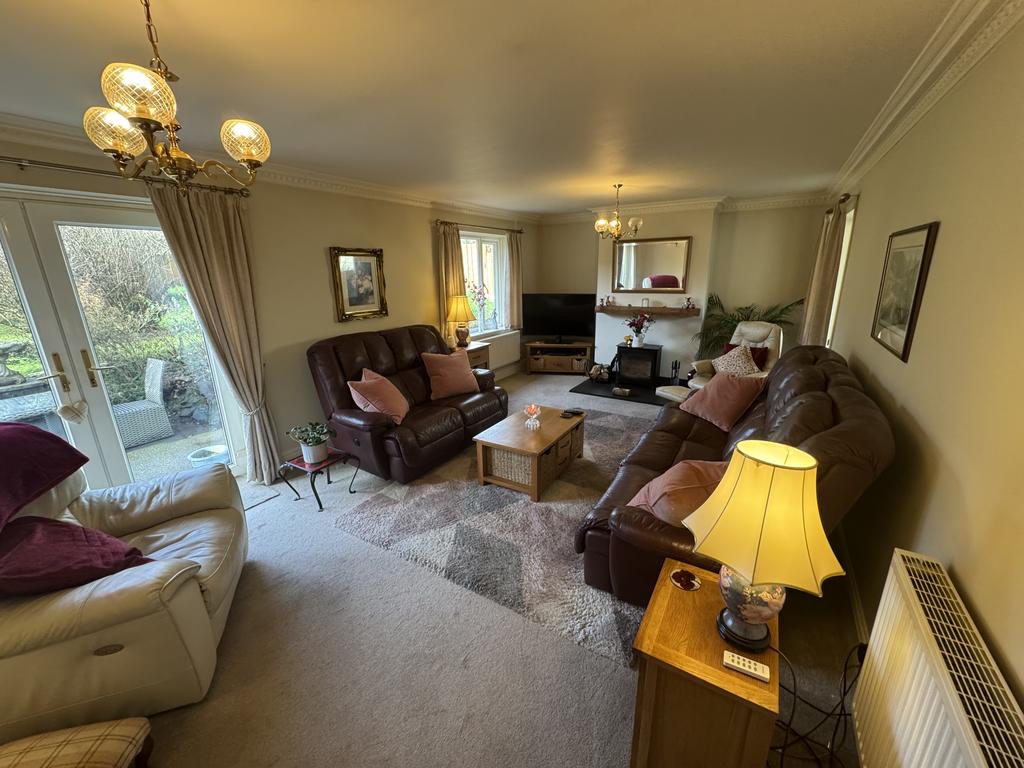 Living room (second image)