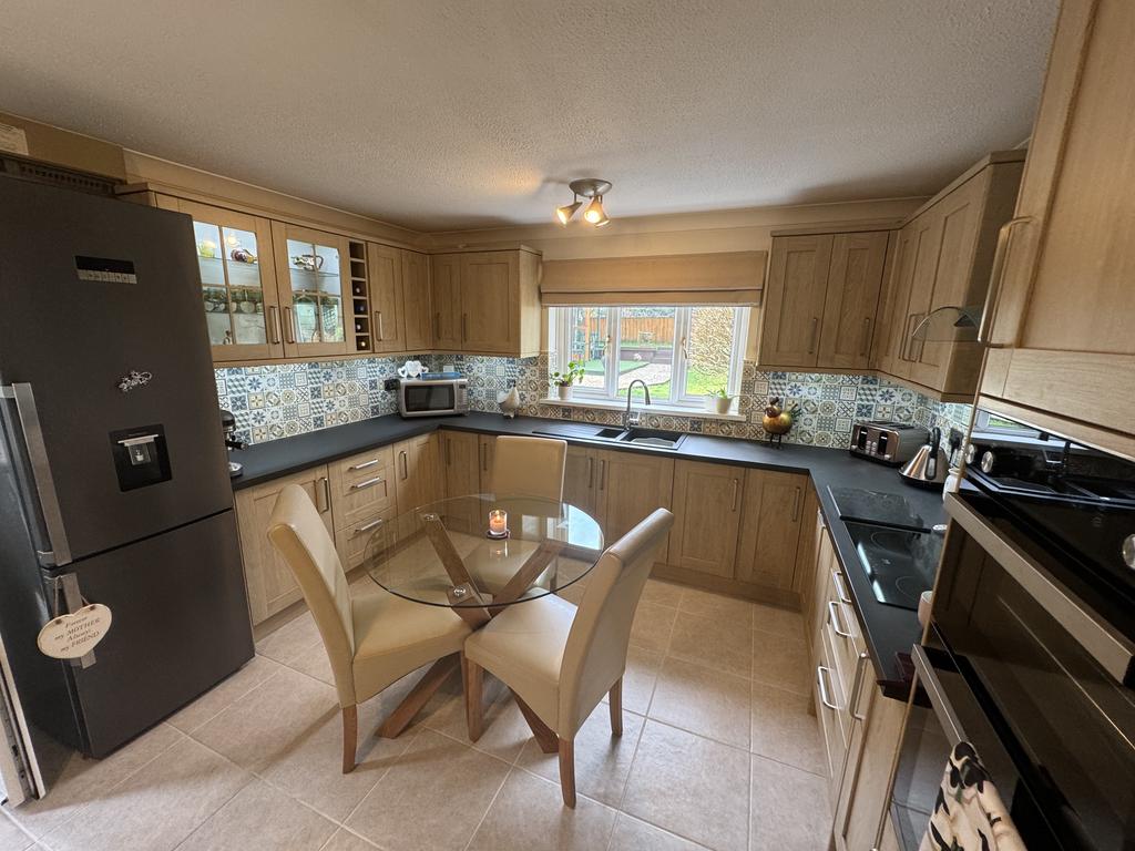 Kitchen (second image)