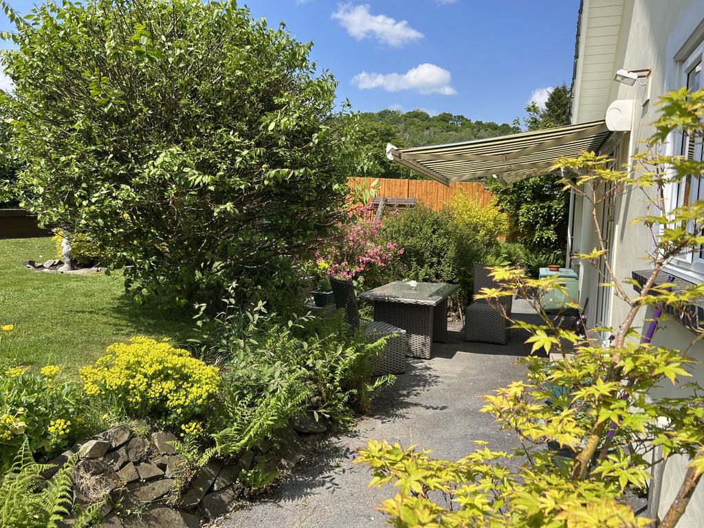 Rear garden (fifth image)
