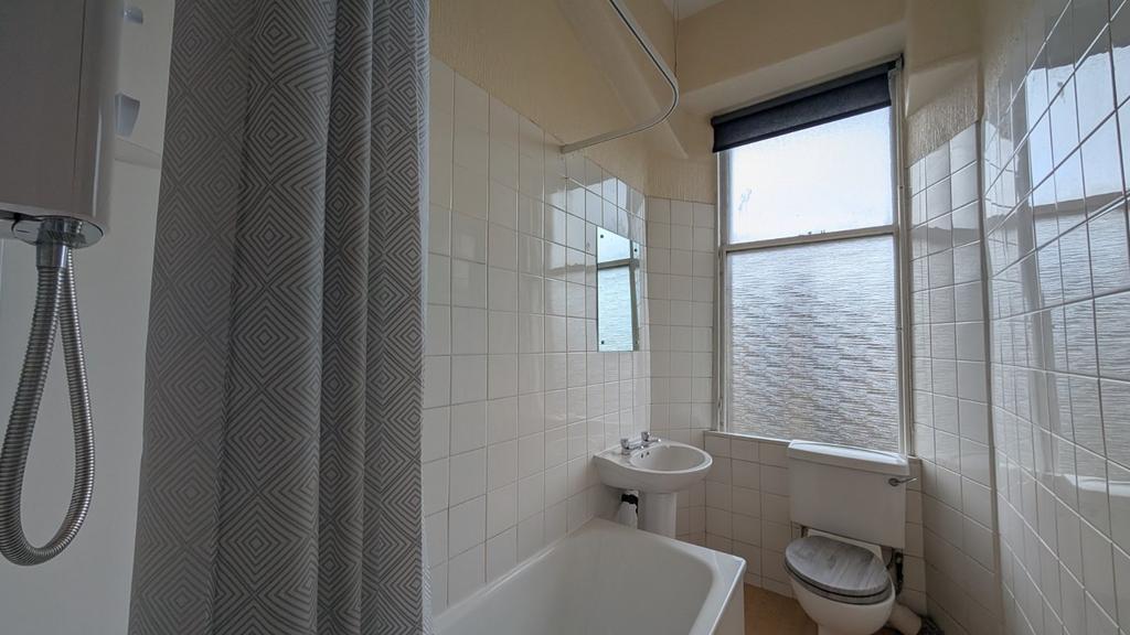 Apartment in Edinburgh, Hillside, Leith Central - View 5
