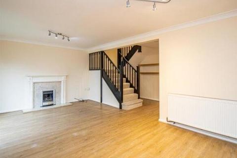 4 bedroom detached house to rent, Hunters Close, Nottingham, Nottinghamshire, NG11