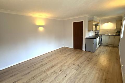 1 bedroom flat for sale, Admiral Place, Birmingham B13