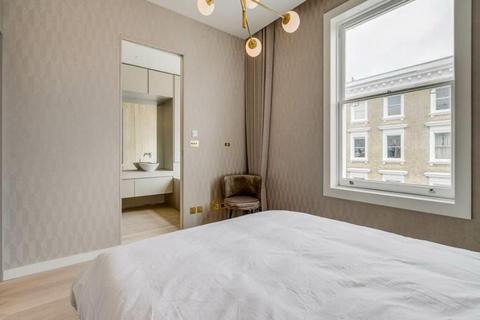 2 bedroom apartment to rent, Portland Place, London W1B