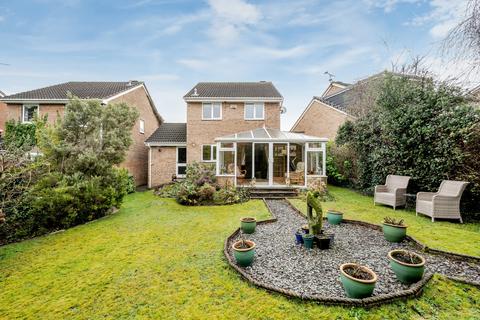 3 bedroom detached house for sale, Field View Drive, Bristol BS16