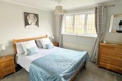 24 Lowercroft Way, Sutton Coldfield, B74 4XF