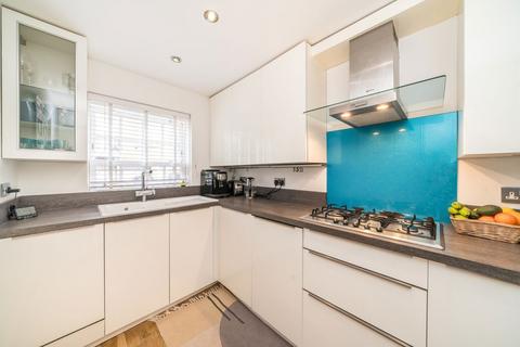 108 Cedar Terrace, Richmond, TW9 2BY