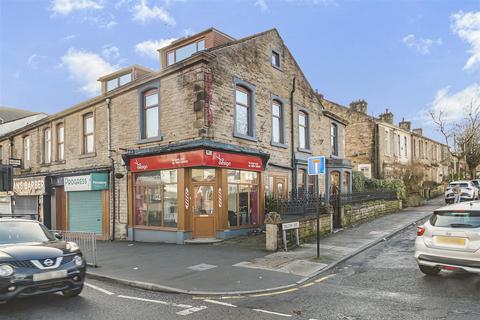 2 Falcon Avenue, Darwen, BB3 1QX