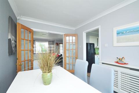 3 bedroom detached house for sale, IDEAL FAMILY HOME * SHANKLIN