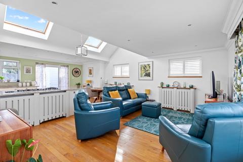 8 Vermont Way, East Preston, Littlehampton, BN16 1JX