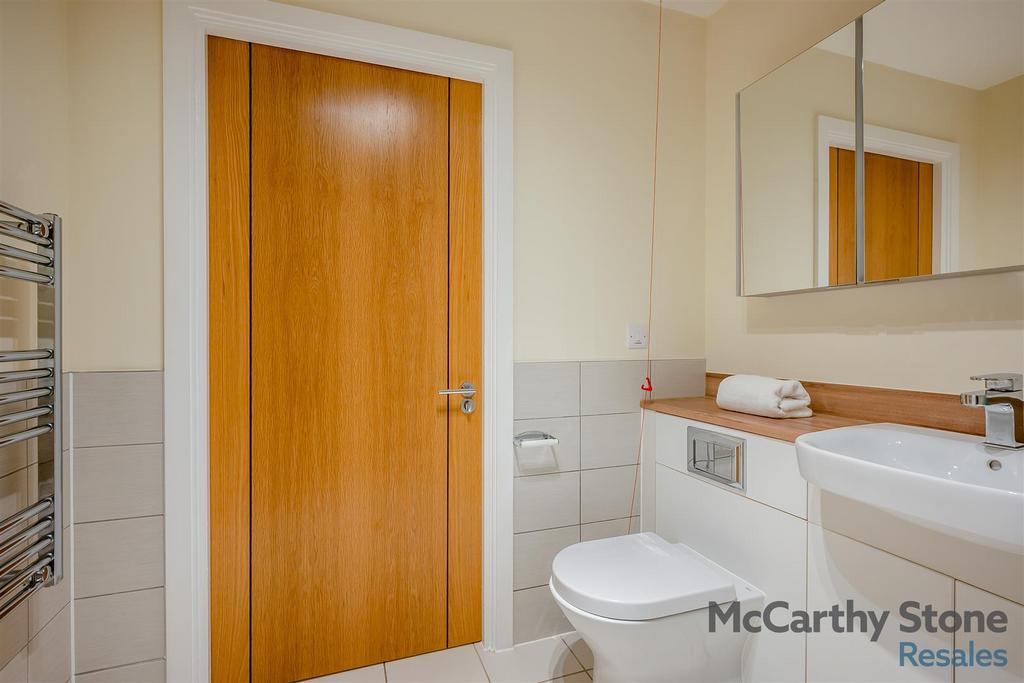 8635004-interior23.jpg