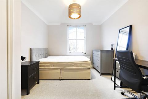 3 bedroom apartment for sale, Portland Court, 50 Trinity Street, London, SE1