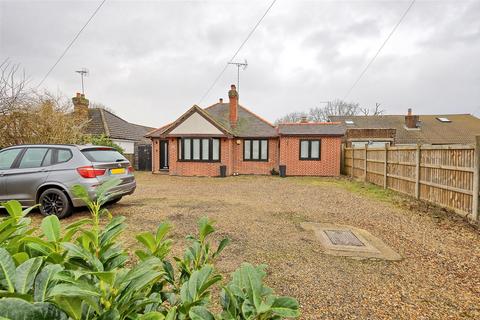 3 bedroom detached bungalow for sale, Widford Road, Hunsdon SG12