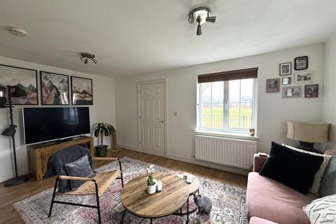 2 bedroom end of terrace house for sale, Grosmont Way, Newport, Gwent