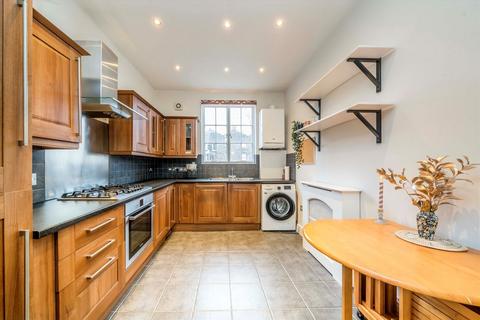 2 bedroom flat for sale, Malden Road, London NW5