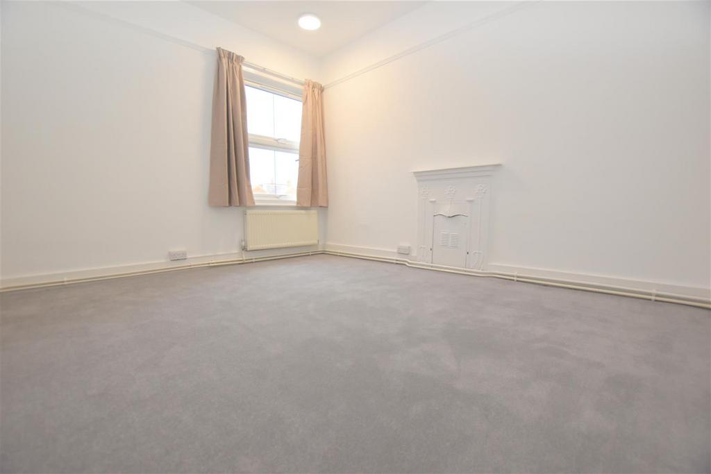 2nd bedroom.JPG