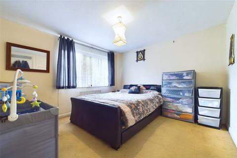 2 bedroom maisonette for sale, Fernley Court, Maidenhead, Windsor And, Maidenhead, SL6