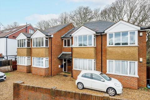 2 bedroom flat for sale, Roehampton Vale, London SW15