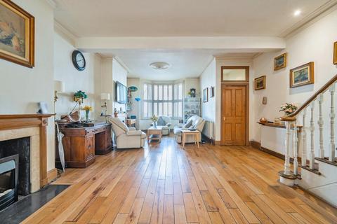 4 bedroom terraced house for sale, Chaldon Road, Fulham, London, SW6