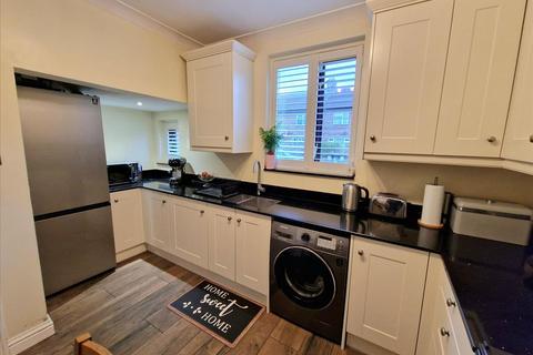 71 Swallands Road, London, SE6 3JA