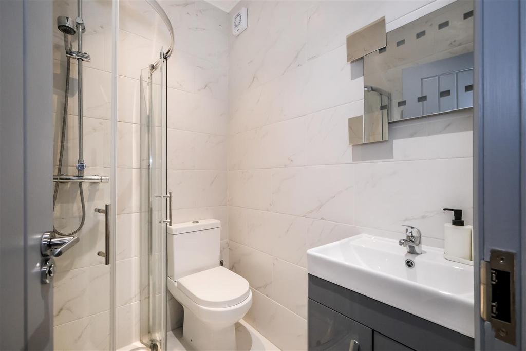 St. Barnabas Apartments - Flat B-3.jpg