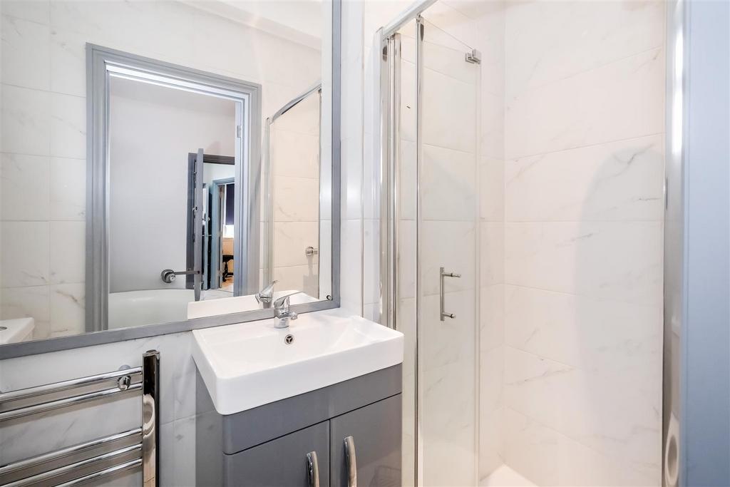 St. Barnabas Apartments - Flat B-11.jpg