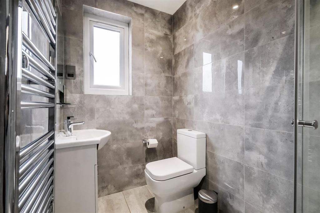 St. Barnabas Apartments - Flat D-3.jpg