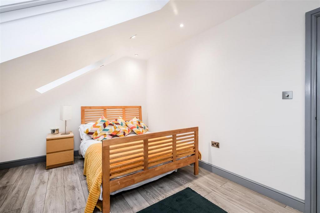 St. Barnabas Apartments - Flat D-6.jpg
