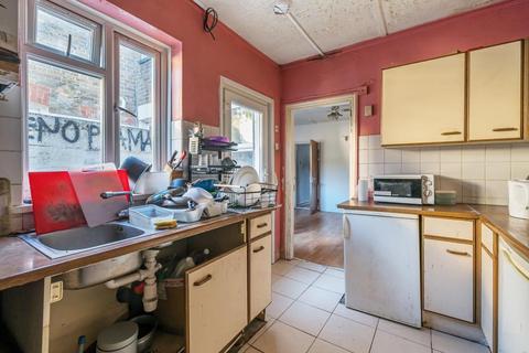 57 Kitchener Road, High Wycombe, HP11 2SH