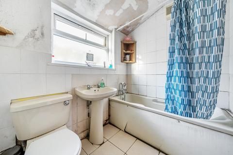 57 Kitchener Road, High Wycombe, HP11 2SH
