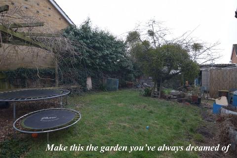 3 bedroom semi-detached house for sale, Peppers Green, King's Lynn PE30