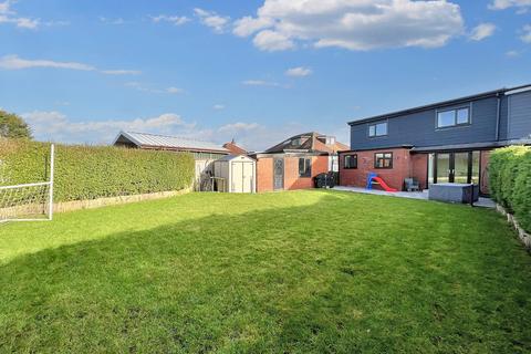 4 bedroom bungalow for sale, Bowland Road, Preston