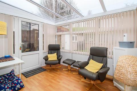 4 Broadgate, Ossett, WF5 0PU