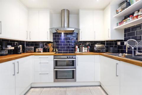 2 bedroom apartment for sale, Codrington Court, 243 Rotherhithe Street, London, SE16