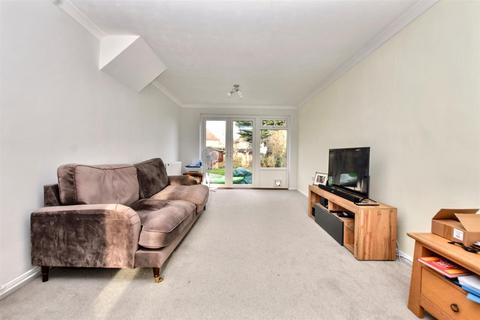 4 bedroom end of terrace house for sale, Churchdale Avenue, Eastbourne