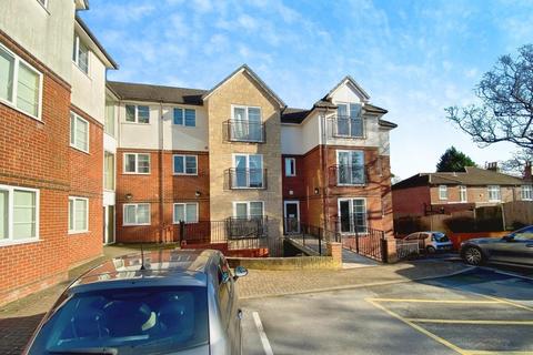 2 bedroom flat to rent, Hollyhedge Road, Manchester, Greater Manchester, M22