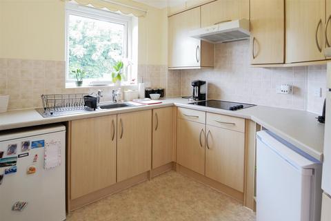 1 bedroom retirement property for sale, Stockbridge Road, Chichester