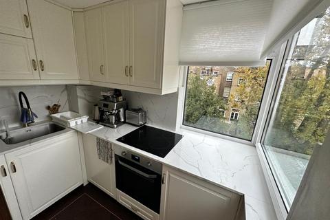 2 bedroom apartment to rent, Abingdon Villas, London