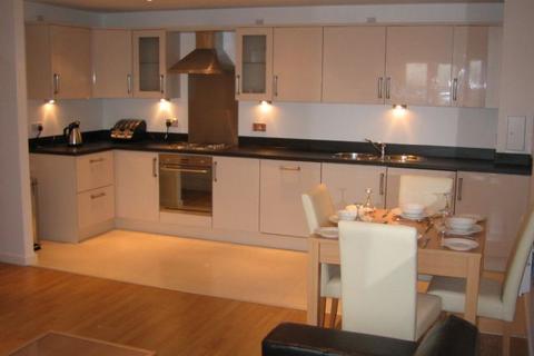 2 bedroom apartment to rent, 10TH FLOOR MASSHOUSE 2 DOUBLE BEDROOM APARTMENT WITH PARKING & BALCONY