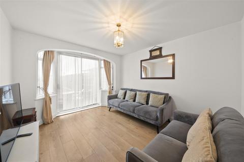 3 bedroom end of terrace house for sale, Oldfield Lane South, Greenford UB6