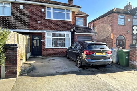 Old Hall Road, Stretford, Manchester, M32