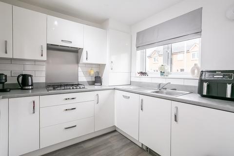 46 Foster Road, Penicuik, EH26 0FL