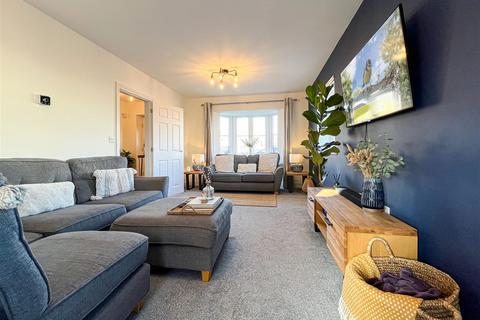 5 Braeburn Close, Burnham-on-crouch, CM0 8FW