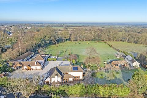 3 bedroom detached house for sale, Hay Green Lane, Hook End, Brentwood, Essex, CM15