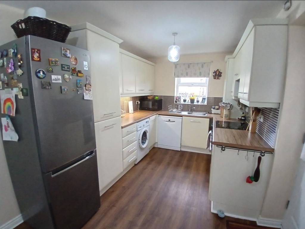 Family dining kitchen