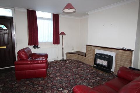 2 bedroom end of terrace house for sale, Bracewell Street, Keighley, BD21