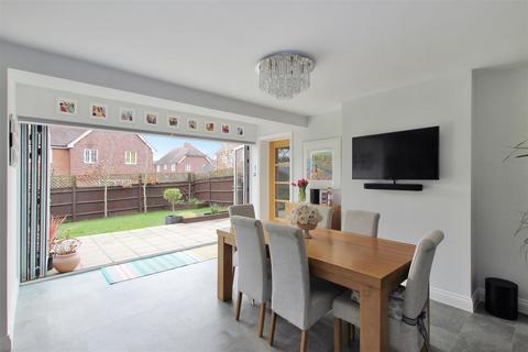 5 bedroom detached house for sale, Bull Lane, Southampton SO32